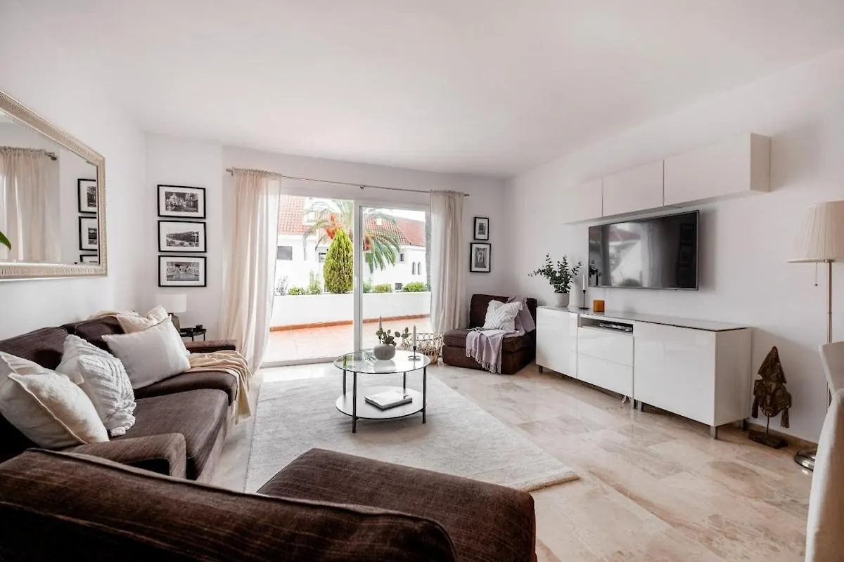 Lady Mia Apartment Marbella 0*,