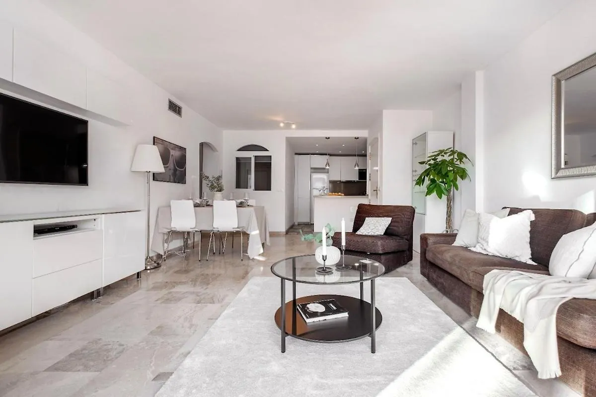 Lady Mia Apartment Marbella